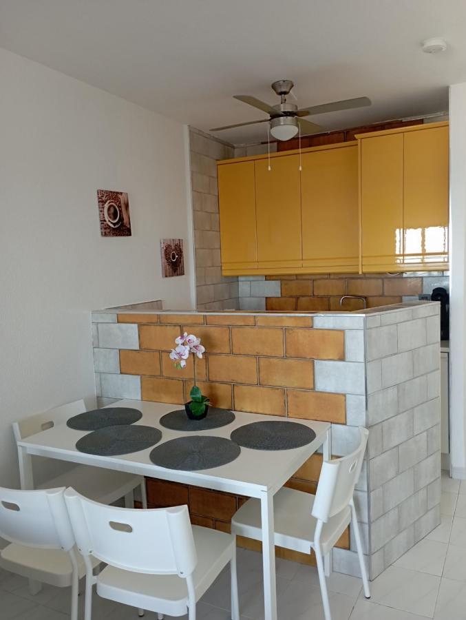 Apartment In La Mata With Sea Views ตอร์เรเวียคา ภายนอก รูปภาพ