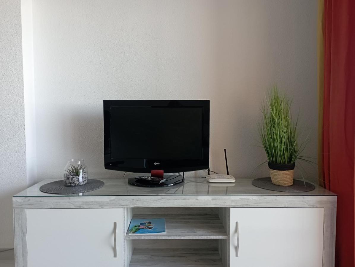 Apartment In La Mata With Sea Views ตอร์เรเวียคา ภายนอก รูปภาพ