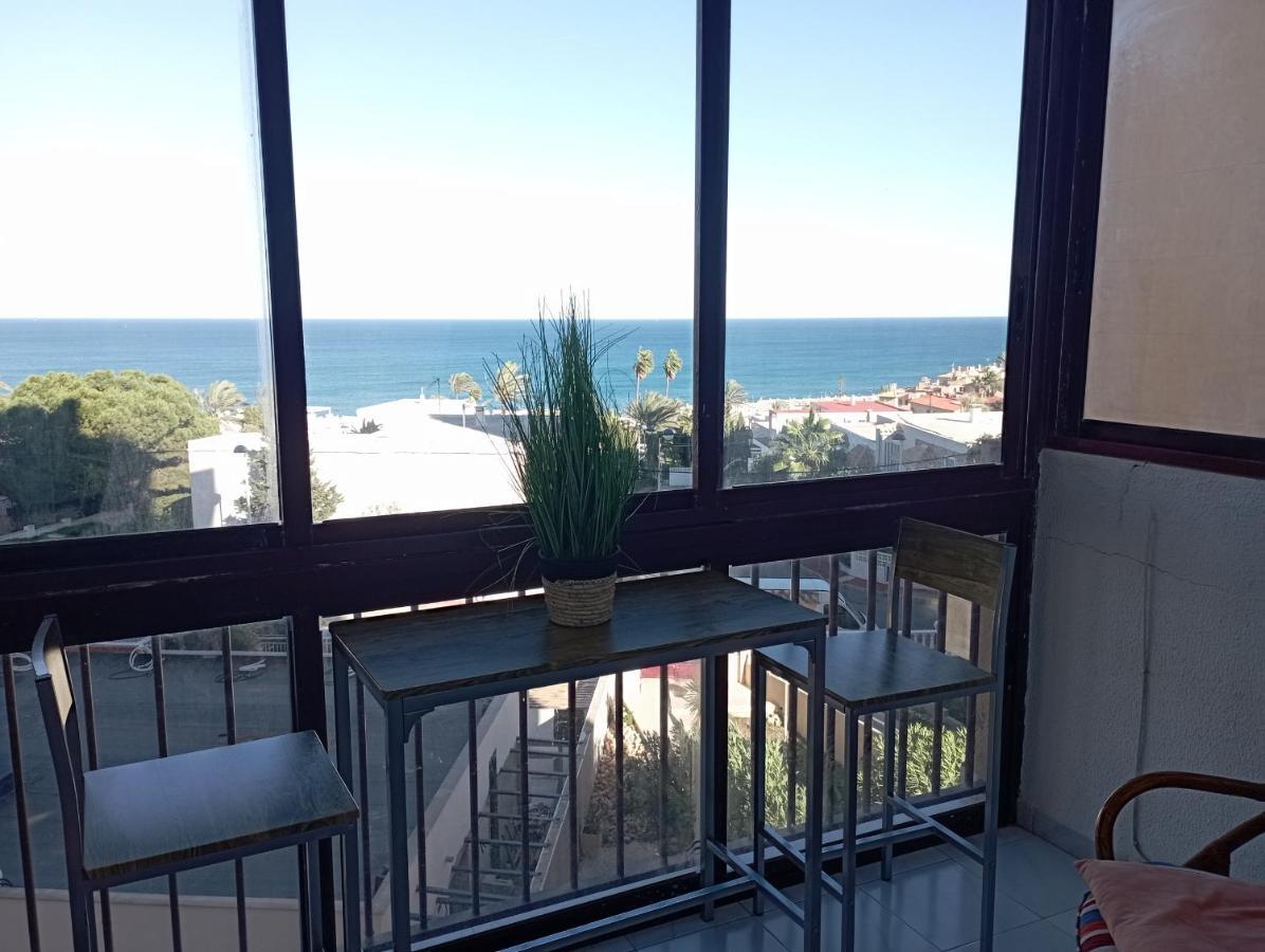 Apartment In La Mata With Sea Views ตอร์เรเวียคา ภายนอก รูปภาพ